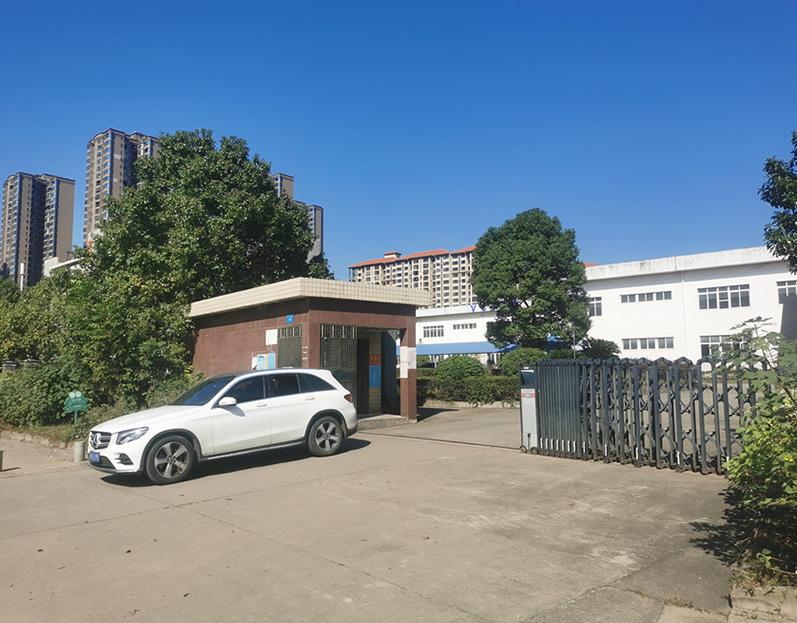 中贏供水設備廠房大門
